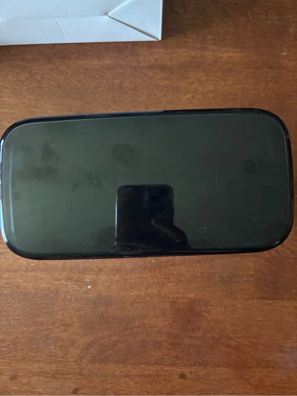 Alcatel Idol 4S with Windows 10, a smartphone virtual reality headset